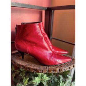 VINTAGE ROBERT CLERGERIE red leather bootie heels sz8
